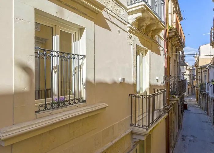 Corinzia Apartahotel Syracuse