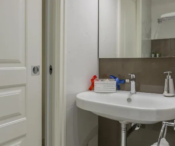 Apartahotel Corinzia 4*